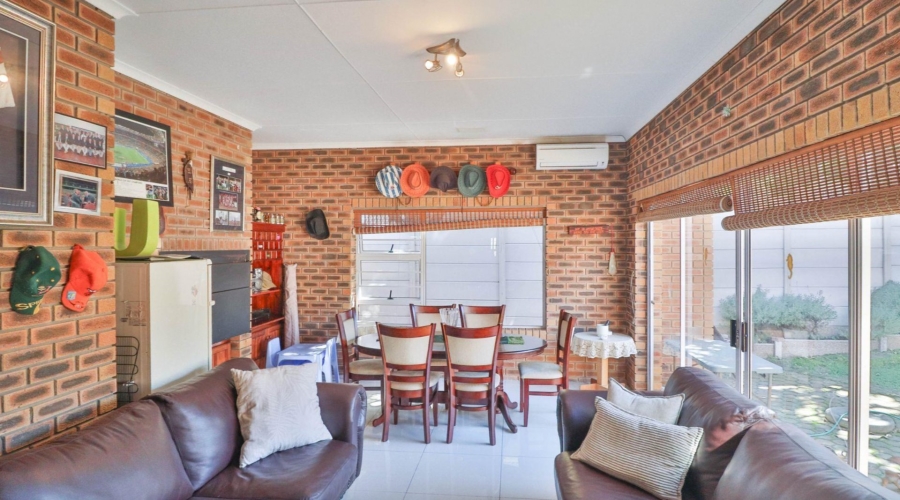 4 Bedroom Property for Sale in Diaz Beach Western Cape